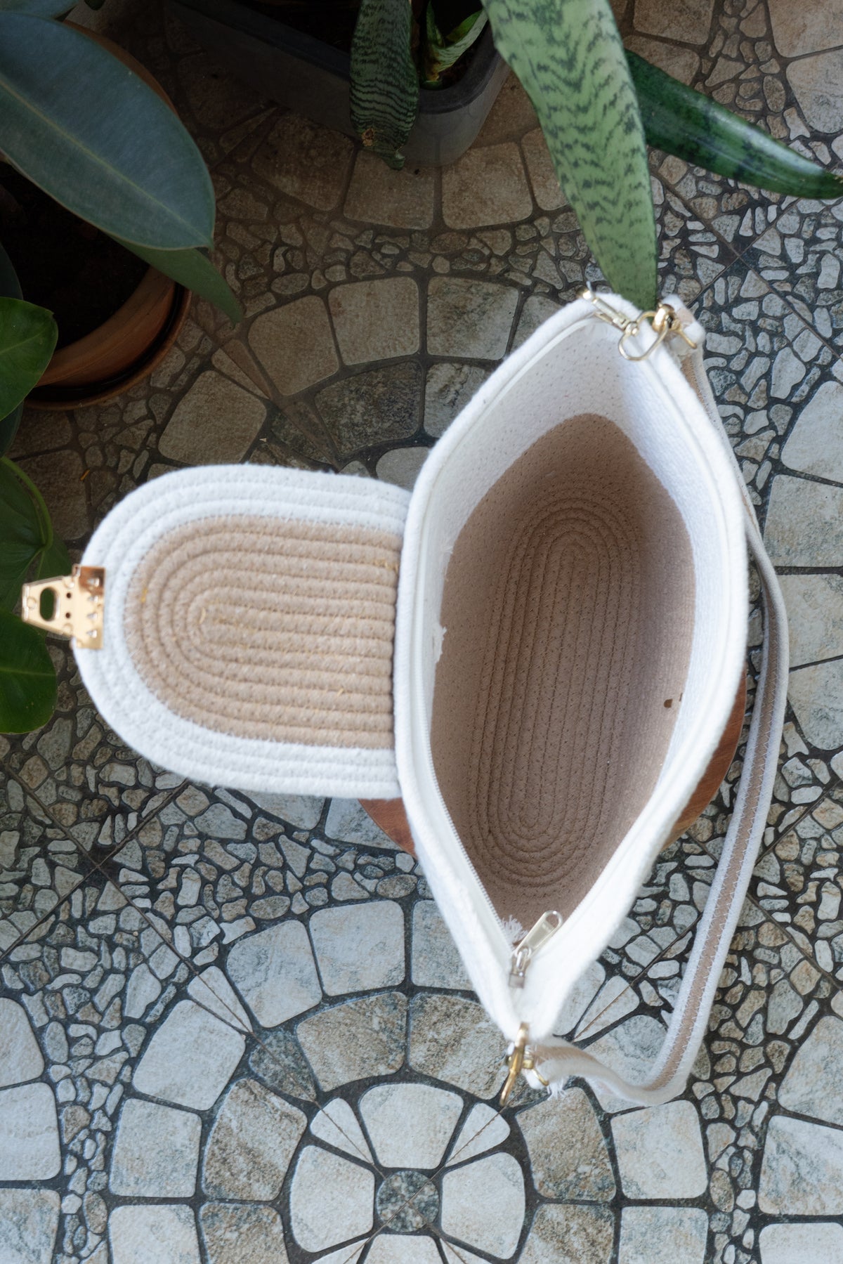 Sand & Shore Rope Sling Bag